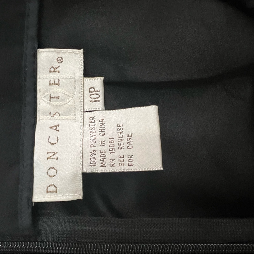 Black pants - Picture 3 of 3